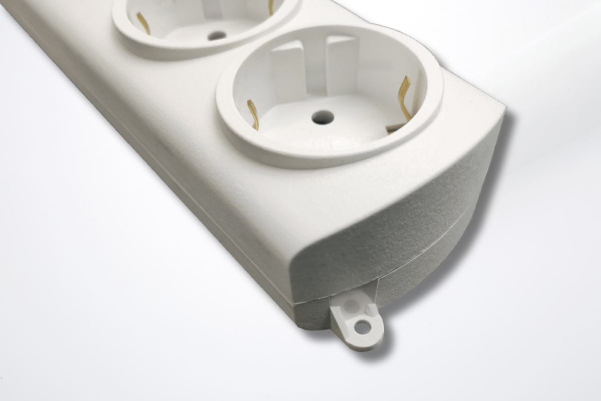 Kačaljka za fiksiranje produžnog kabla