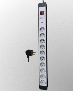 Priključnice sa prenaponskom zaštitom, provodnikom, prekidačem i 10 utičnih mesta